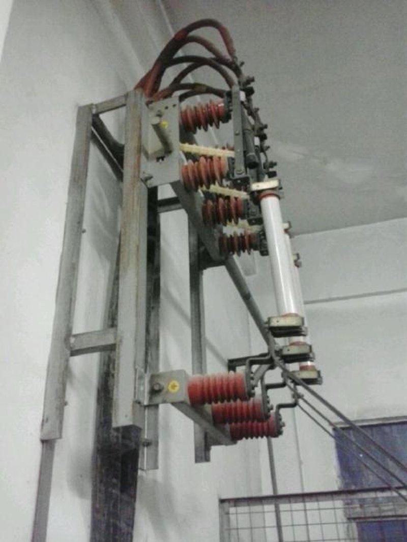 真空断路器：行业趋势与应用案例